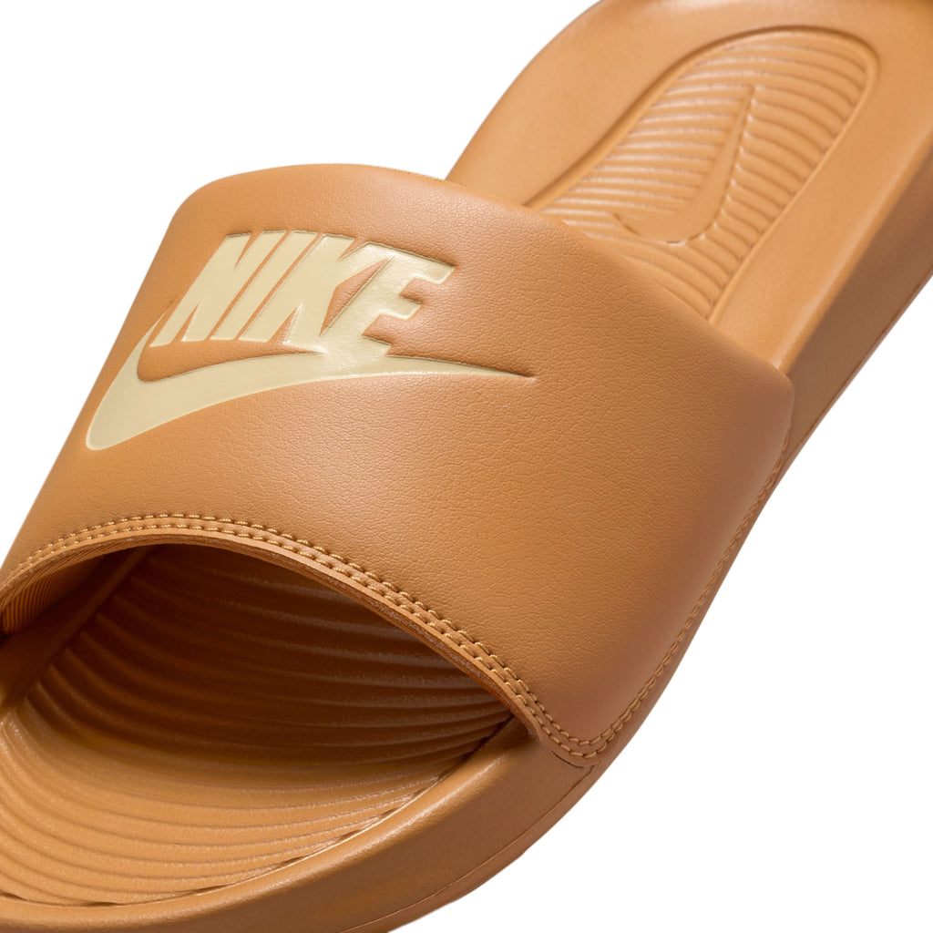 Victori One slippers
