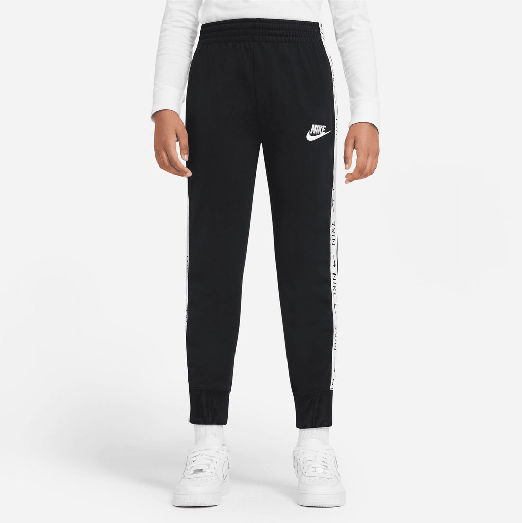 Sportwear kids trainingspak