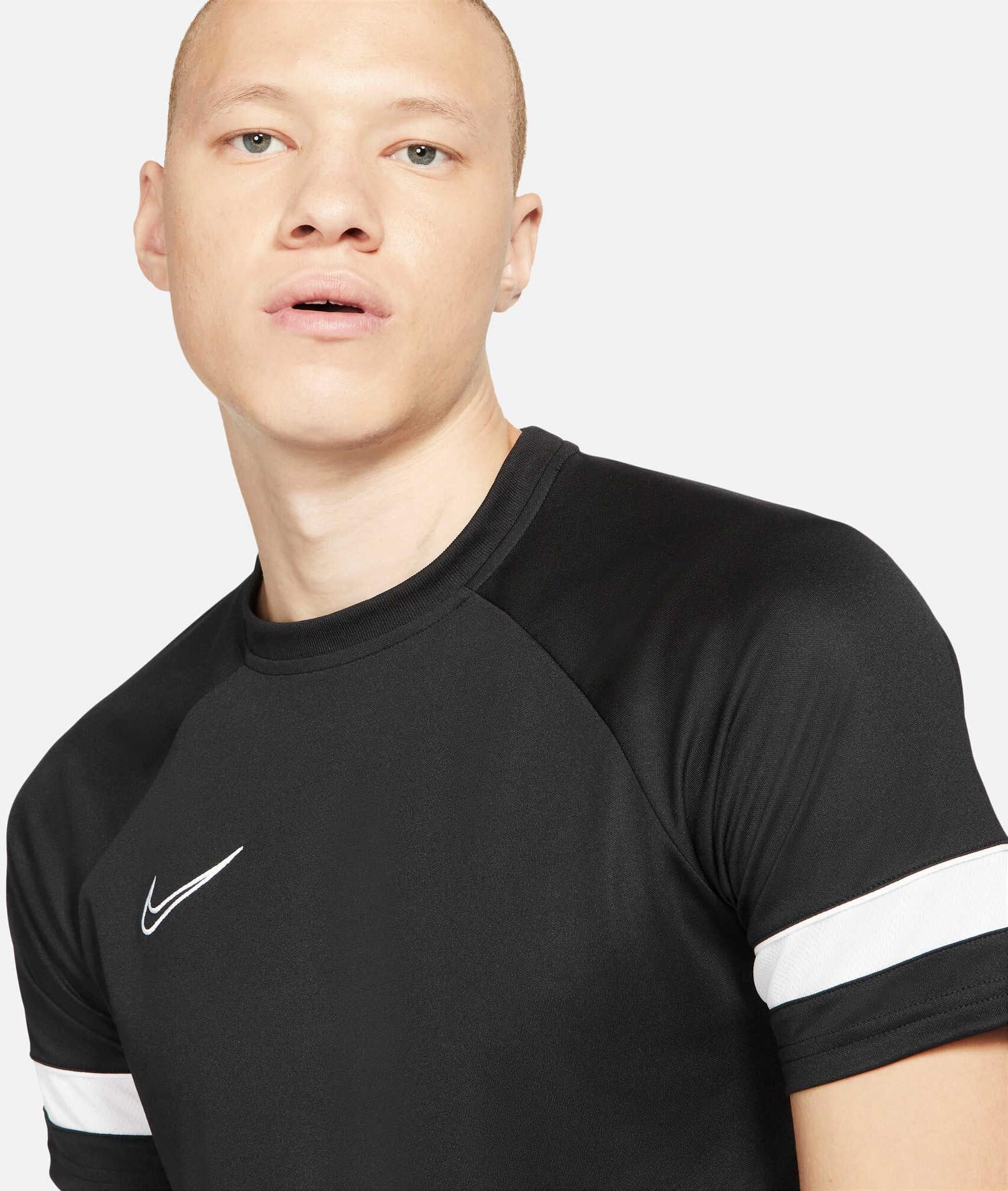 Dri-FIT Academy shirt