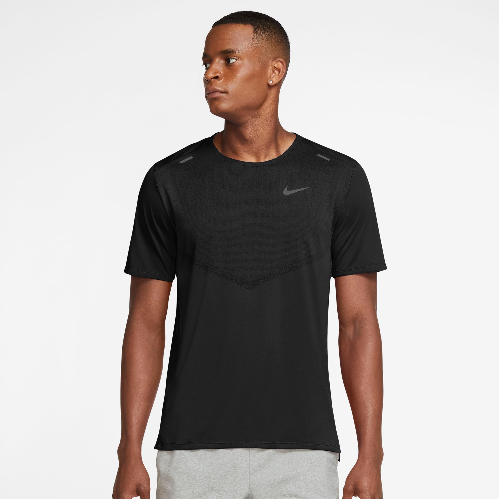Dri-FIT Rise 365 t-shirt