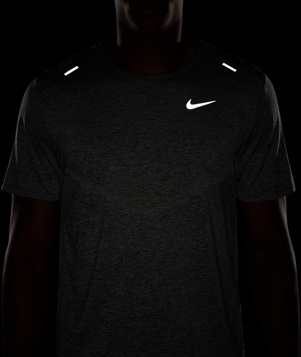 Dri-FIT Rise 365 t-shirt