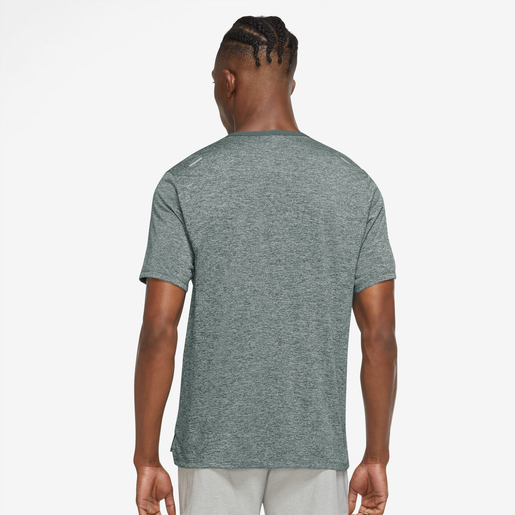 Dri-FIT Rise 365 t-shirt