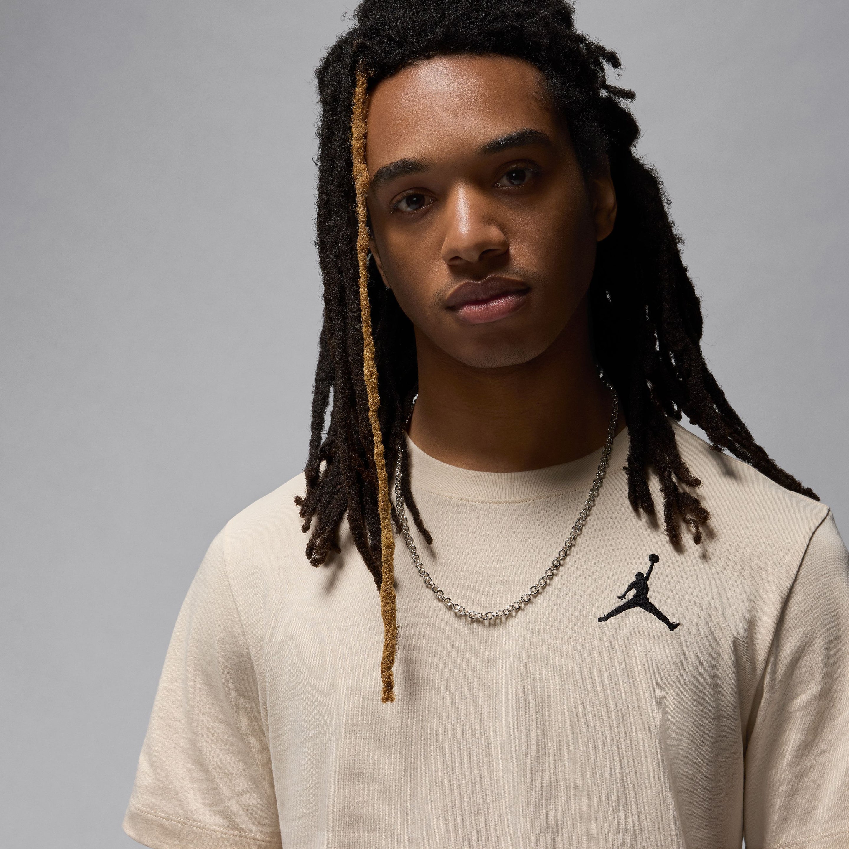 EMB SS Crew Basketball t-shirt