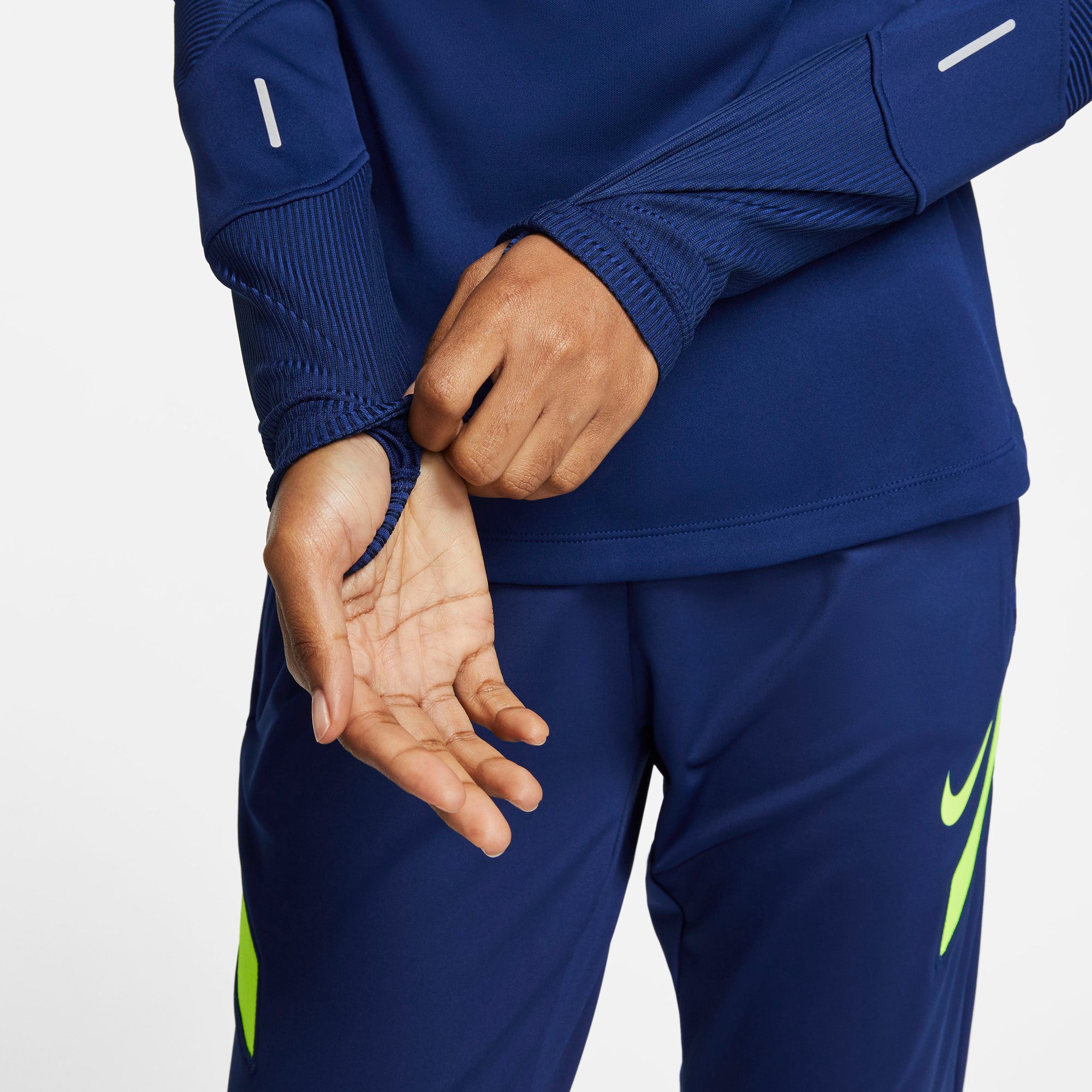 Therma-FIT Winter Warrior Strike Drill top