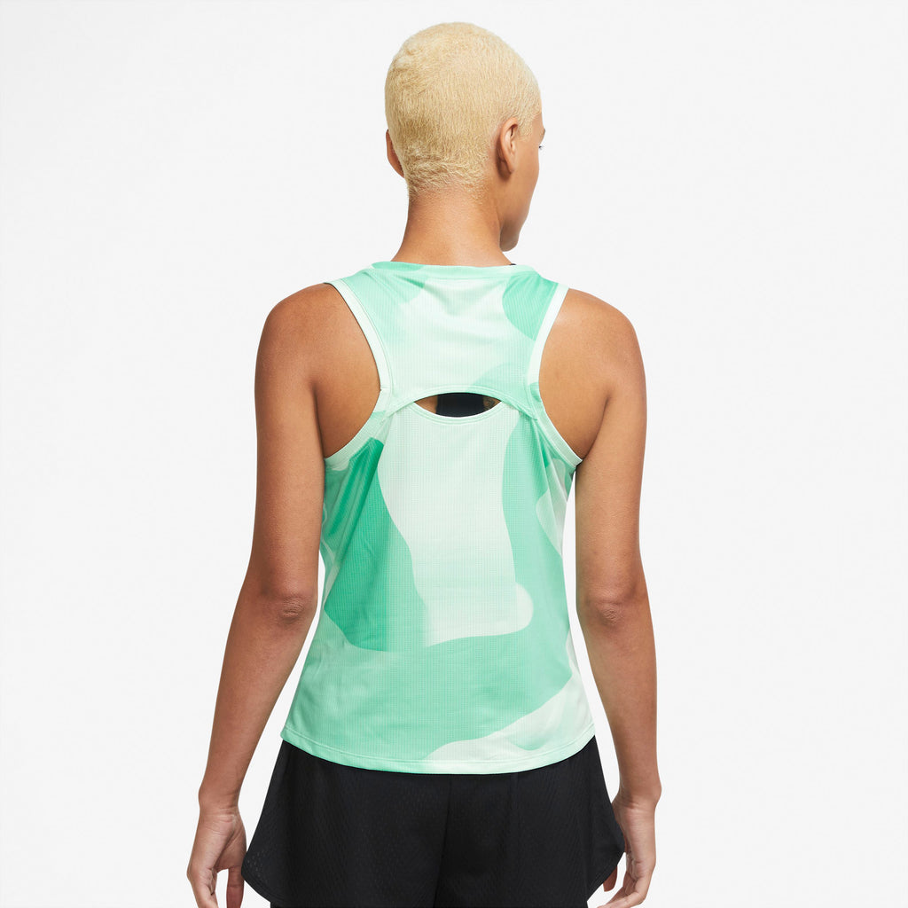 Court Dri-FIT Victory shirt