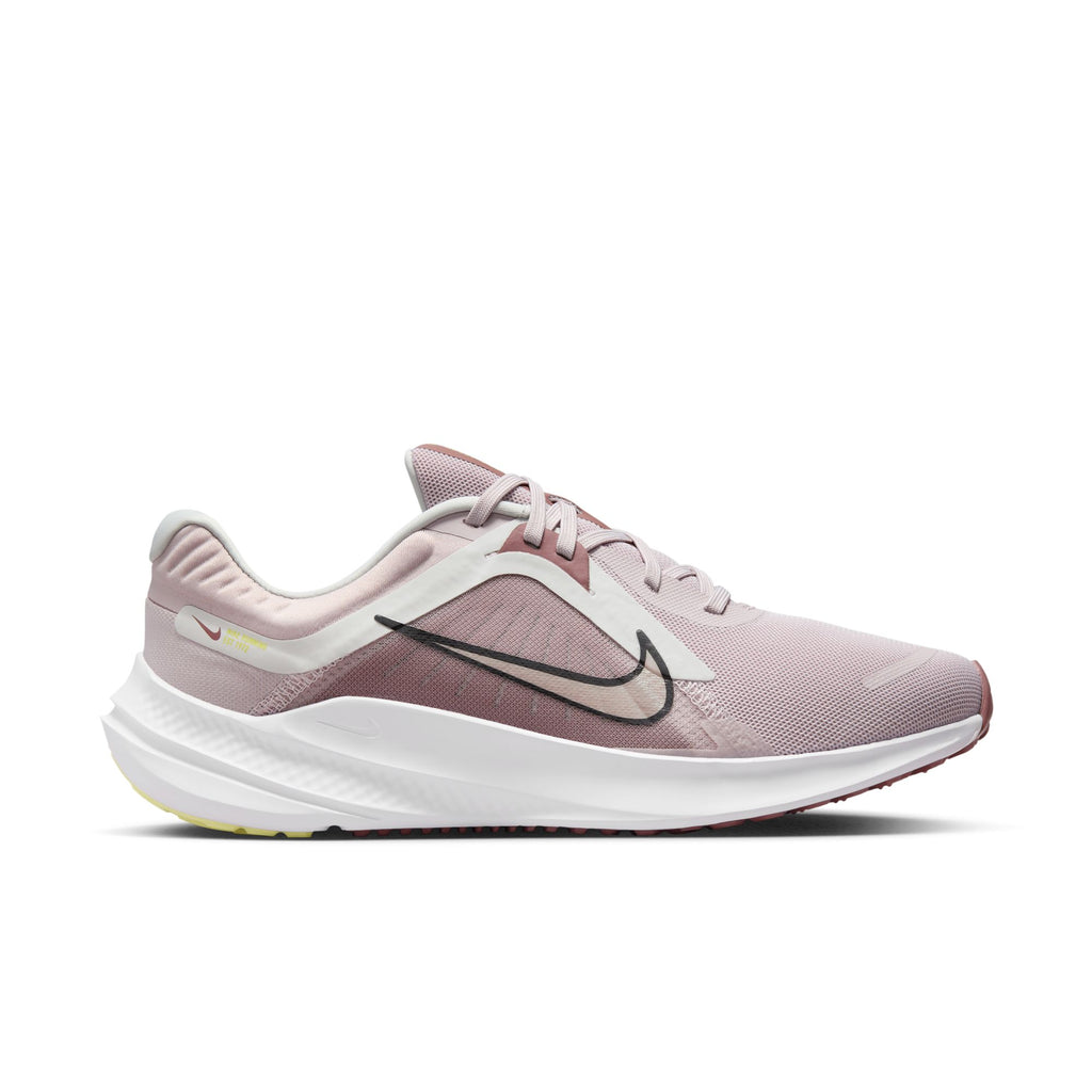 Quest 5 hardloopschoenen