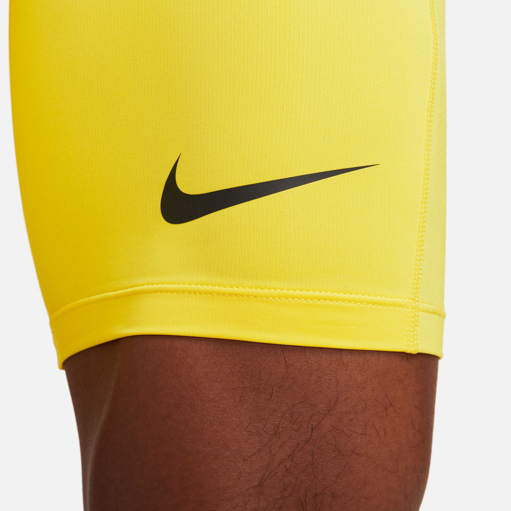 Pro Dri-FIT Strike Soccer short