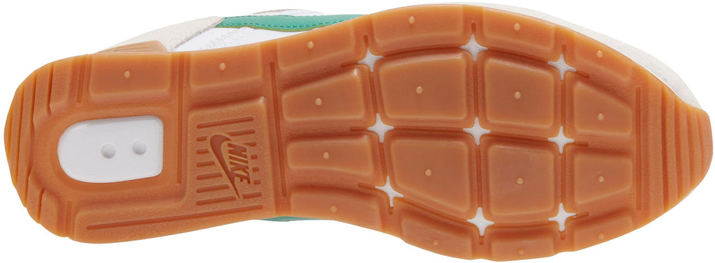 Venture Runner sneakers