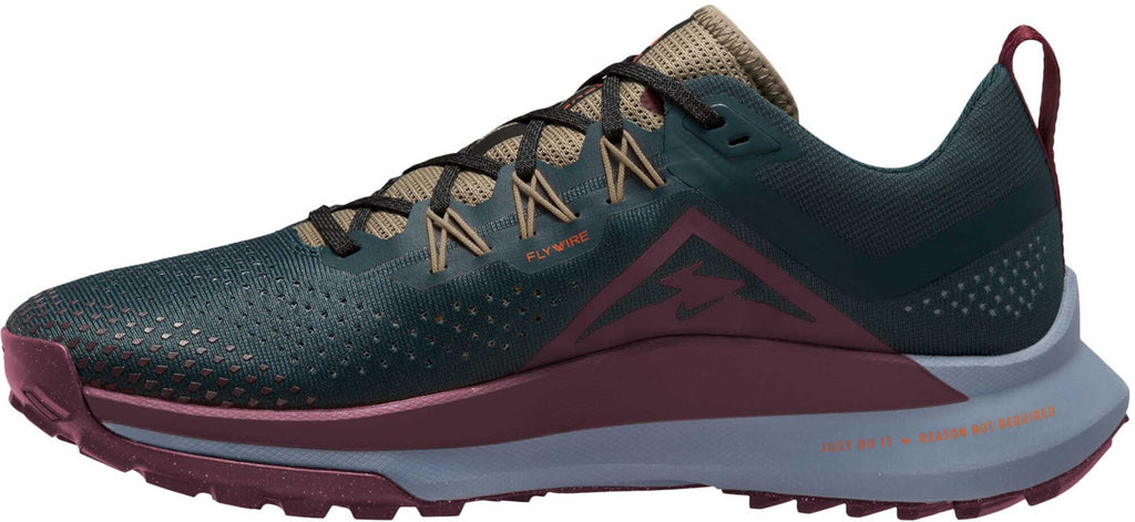 Pegasus Trail 4 trailrunschoenen