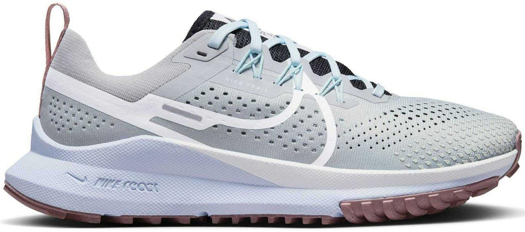 React Pegasus 4 trailrunschoenen