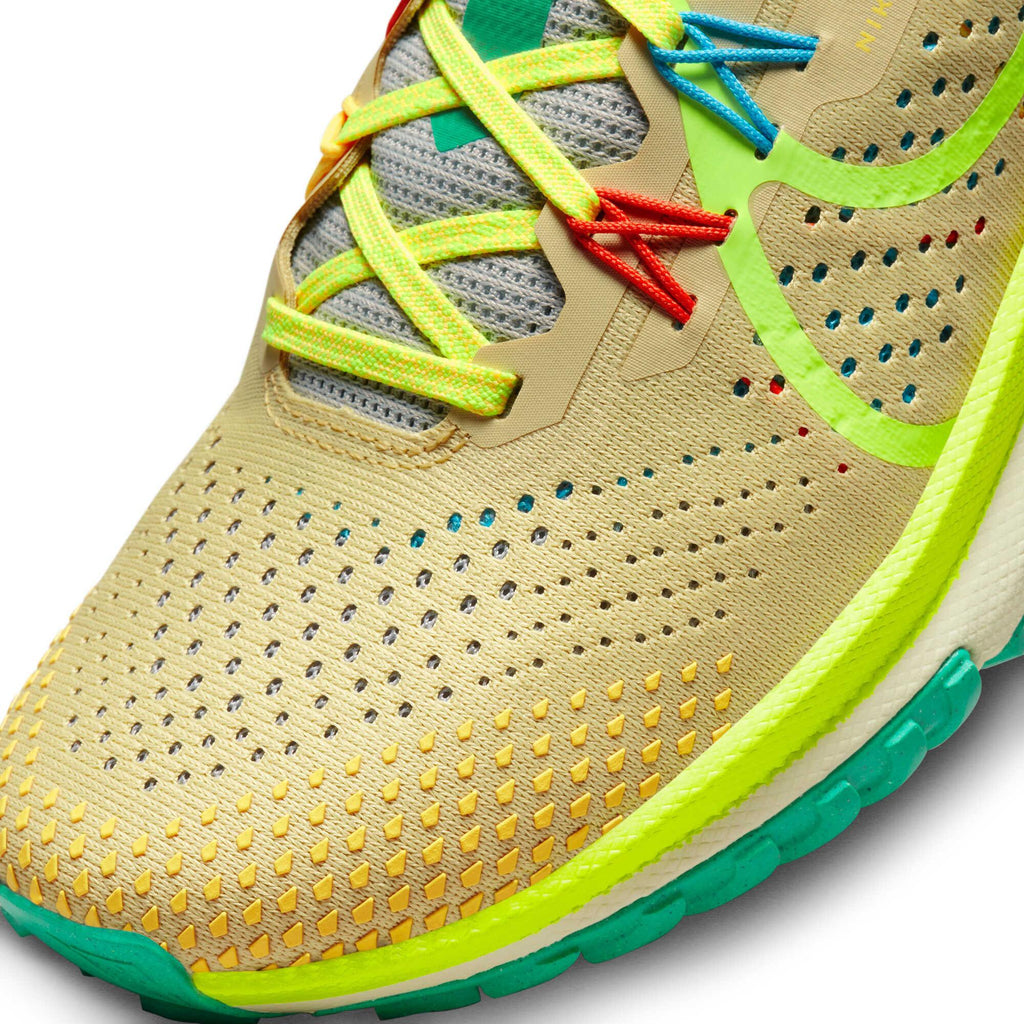 React Pegasus 4 trailrunschoenen