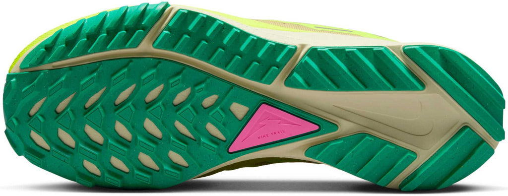 React Pegasus 4 trailrunschoenen