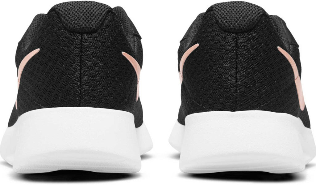 Tanjun sneakers