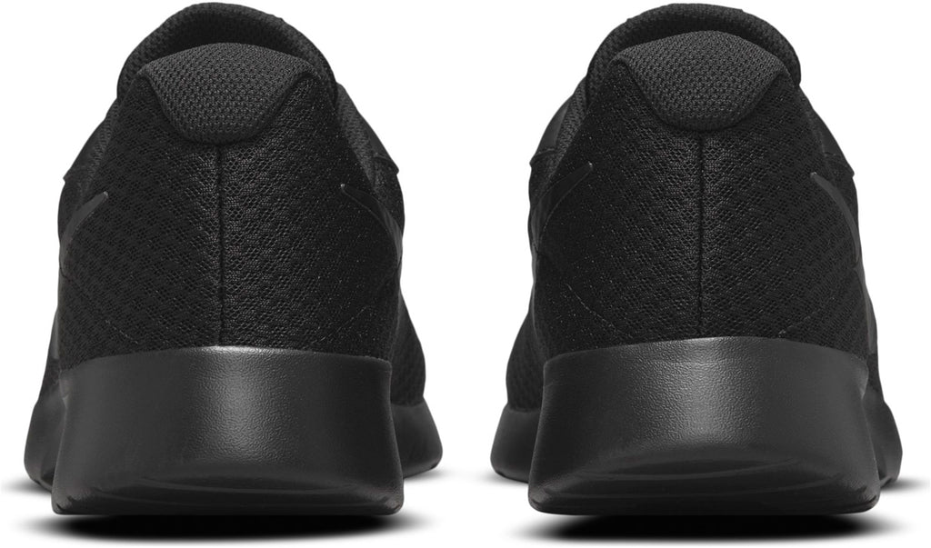 Tanjun  sneakers