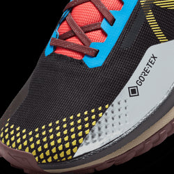 React Pegasus 4 Gore-tex trailrunschoenen