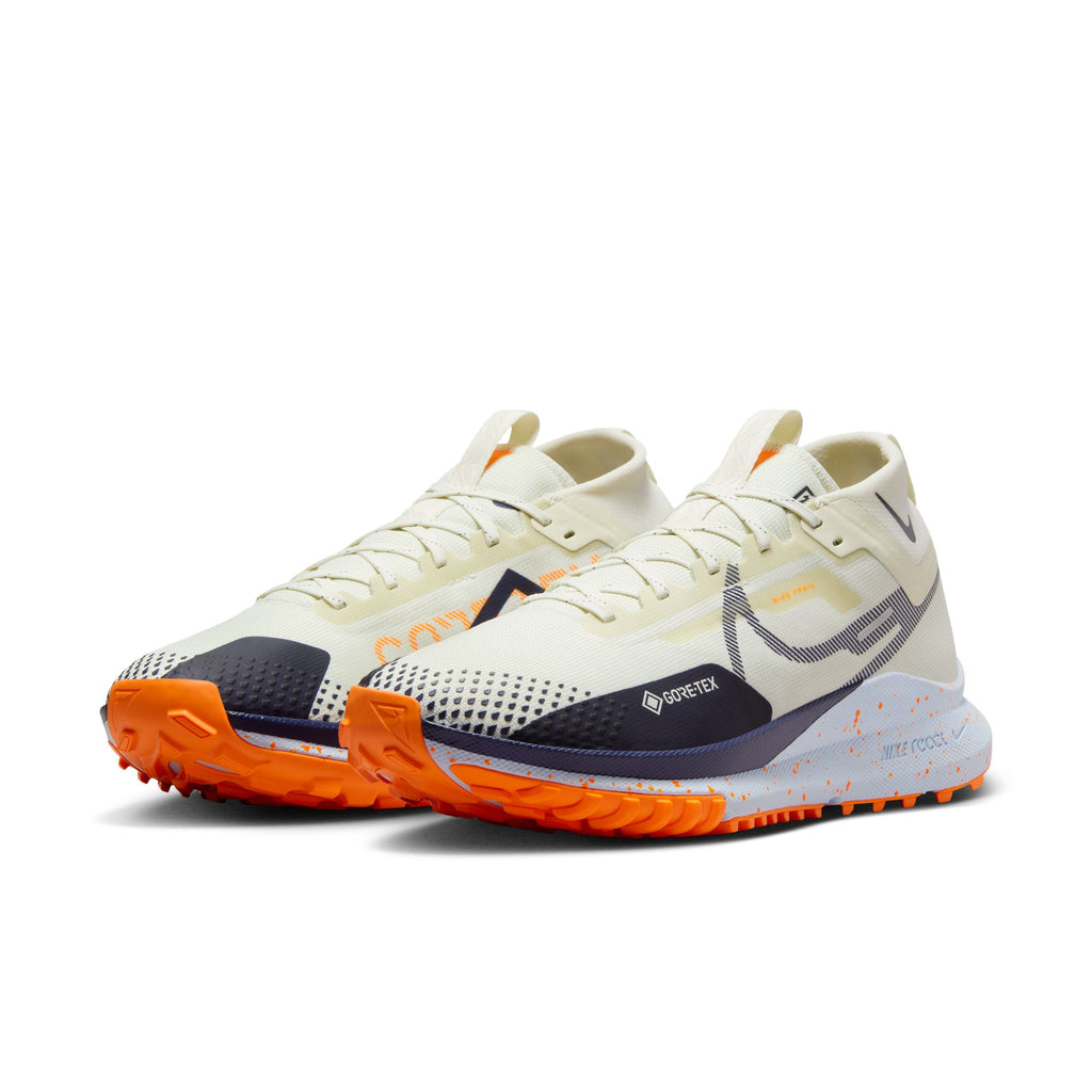 React Pegasus 4 Gore-tex trailrunschoenen