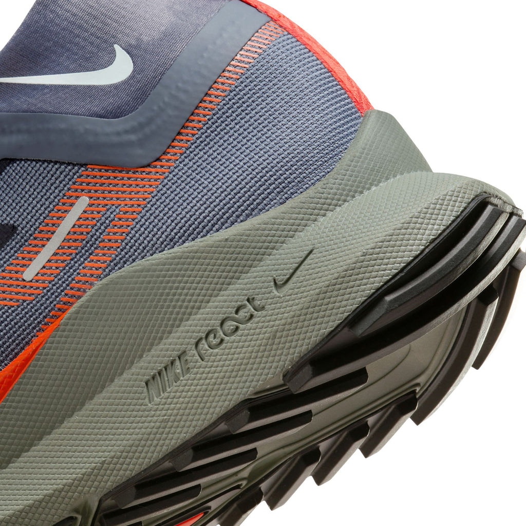 React Pegasus 4 Gore-tex trailrunschoenen