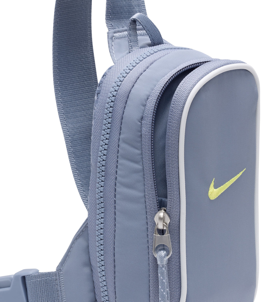 NSW Essentials Crossbody tas