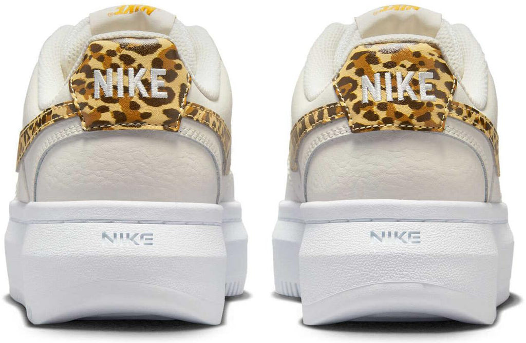 Court Vision Alta sneakers