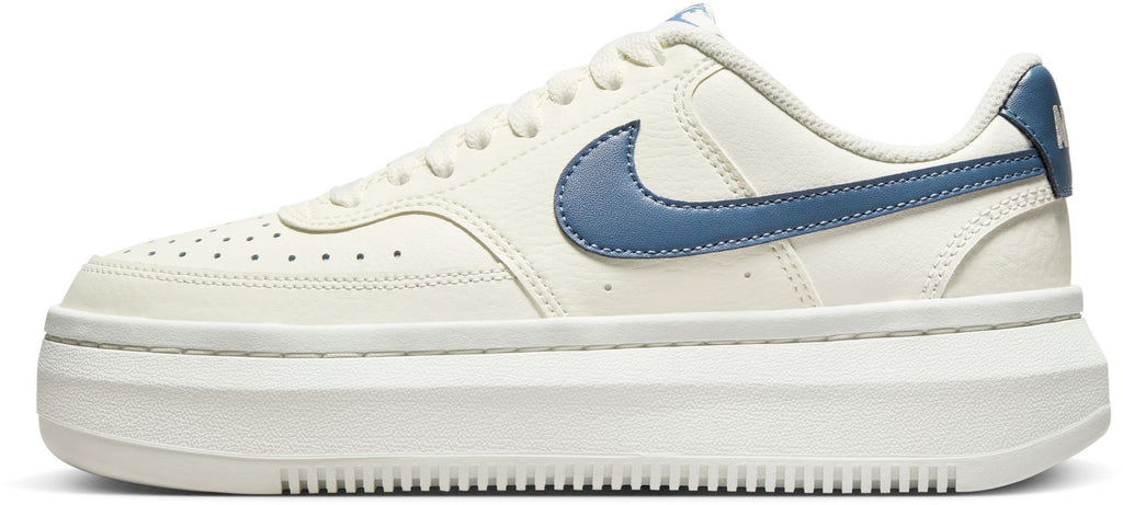 Court Vision Alta sneakers