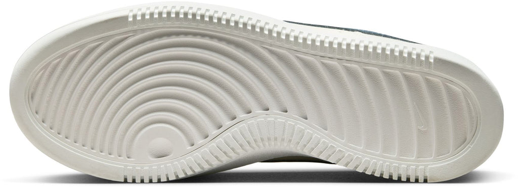 Court Vision Alta sneakers