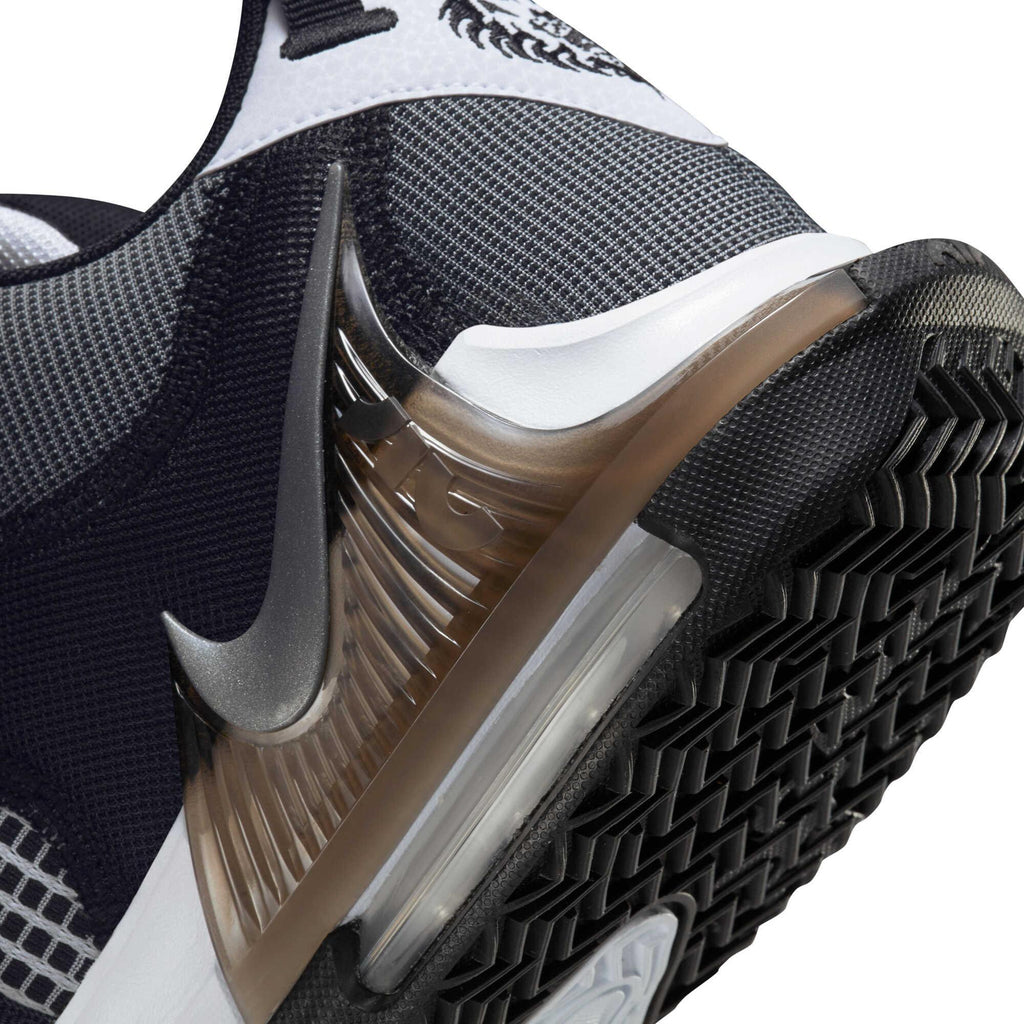 LeBron Witness 7 basketballschoenen