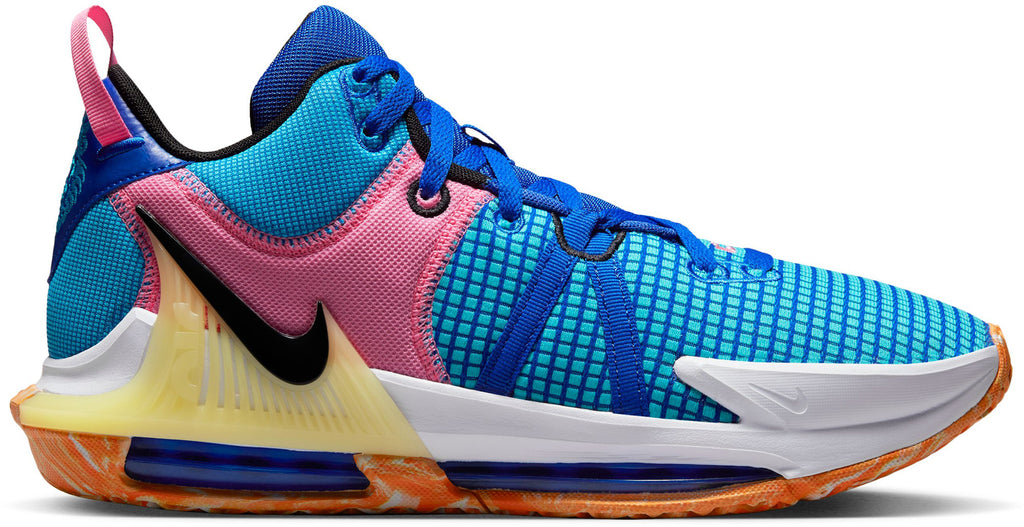 LeBron Witness 7 basketballschoenen