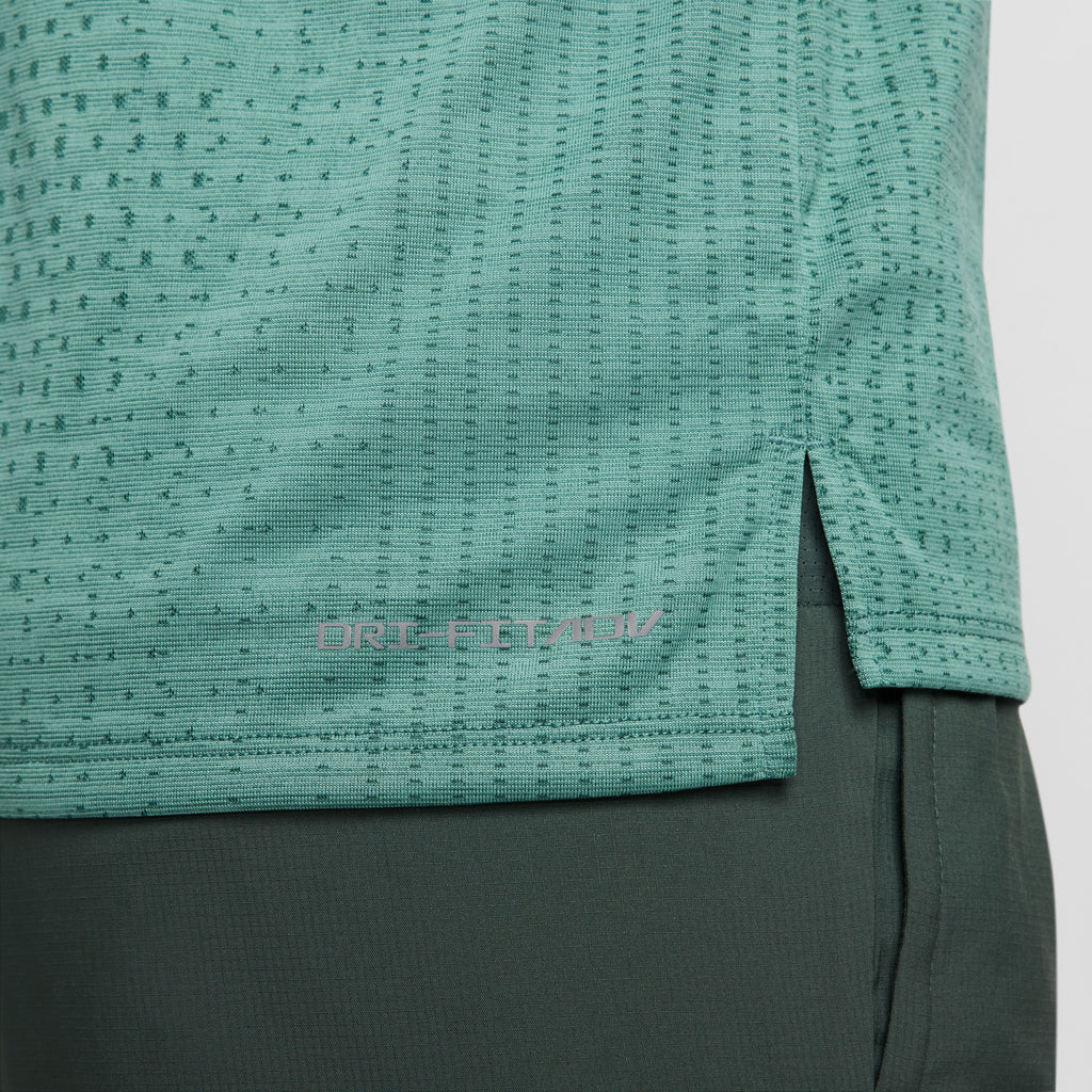 Dri-FIT ADV TechKnit Ultra top