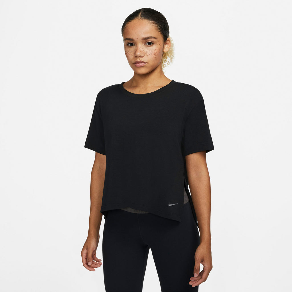 Yoga Dri-FIT shortsleeve shirt