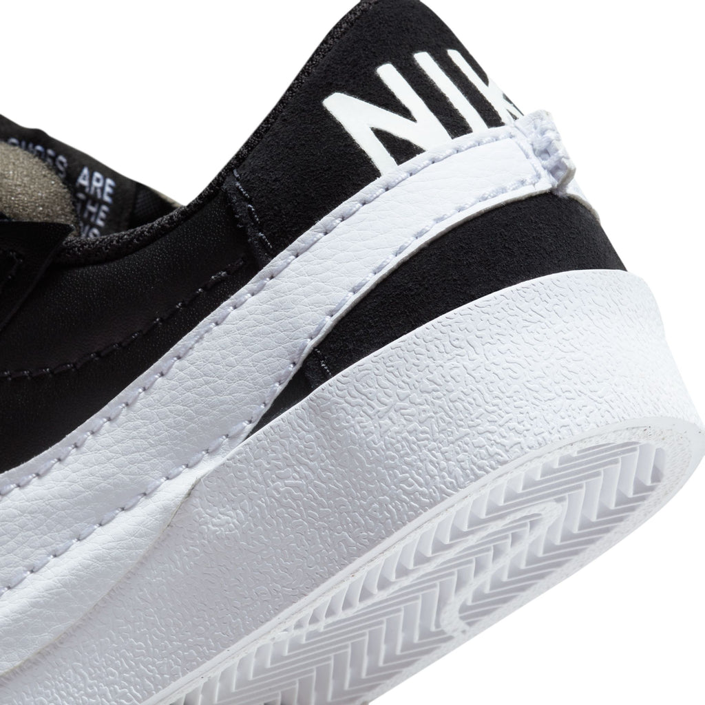 Blazer Low '77 Jumbo Sneakers