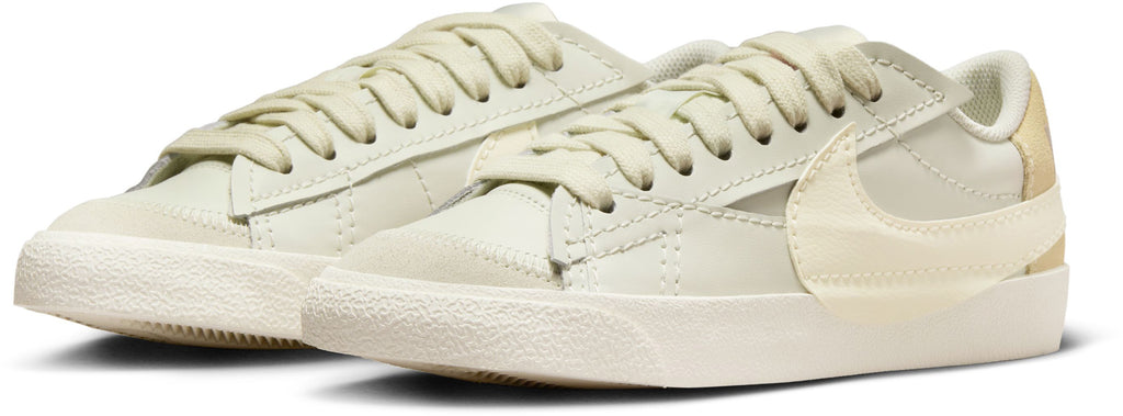 Blazer Low '77 Jumbo Sneakers