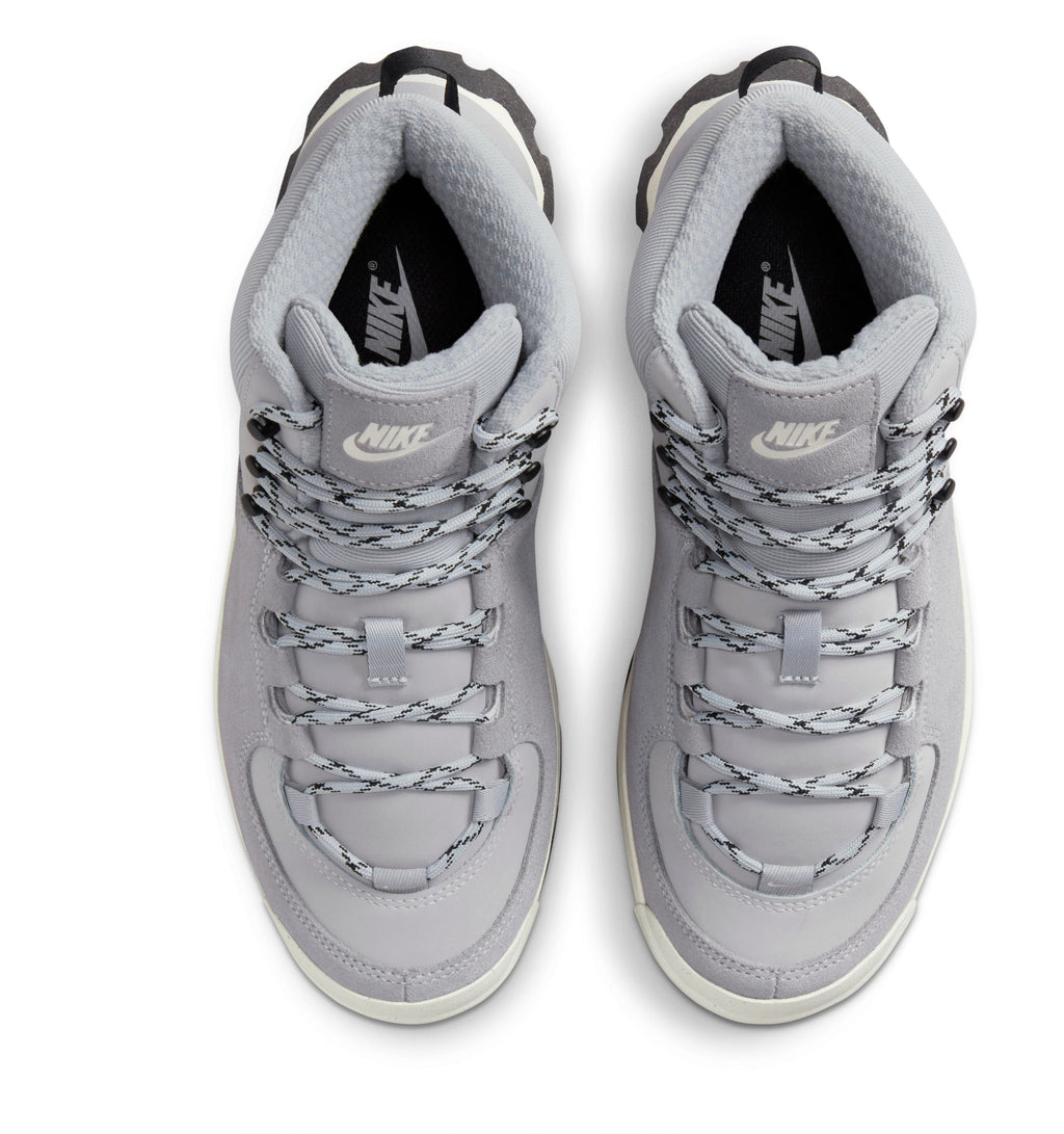 Classic City Boot sneakers
