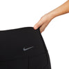 Universa Medium-support short