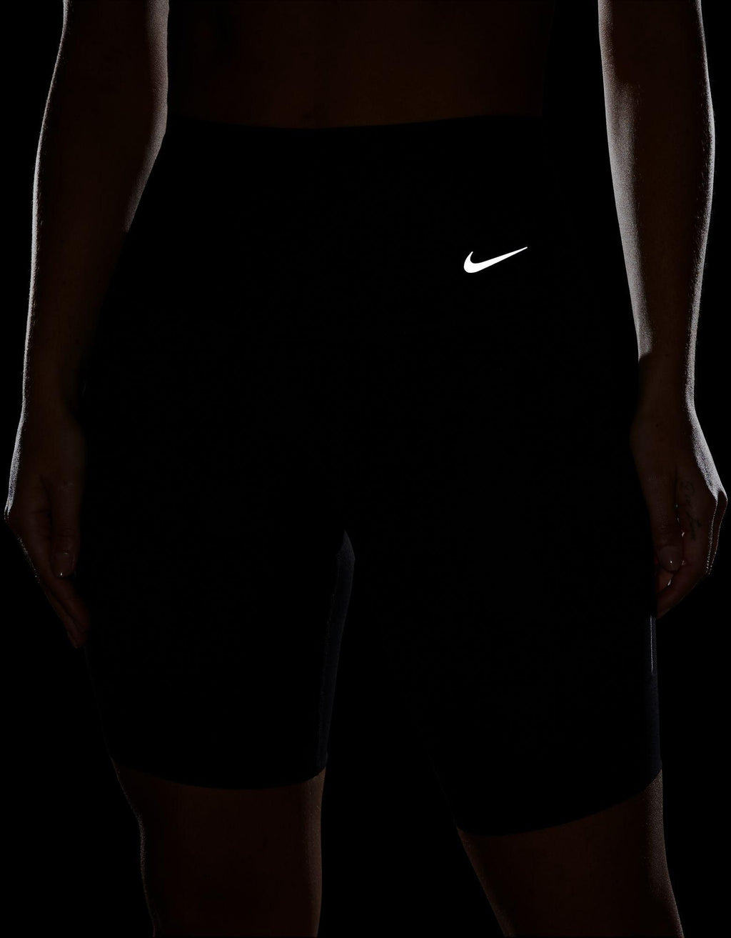 Universa Medium-support short