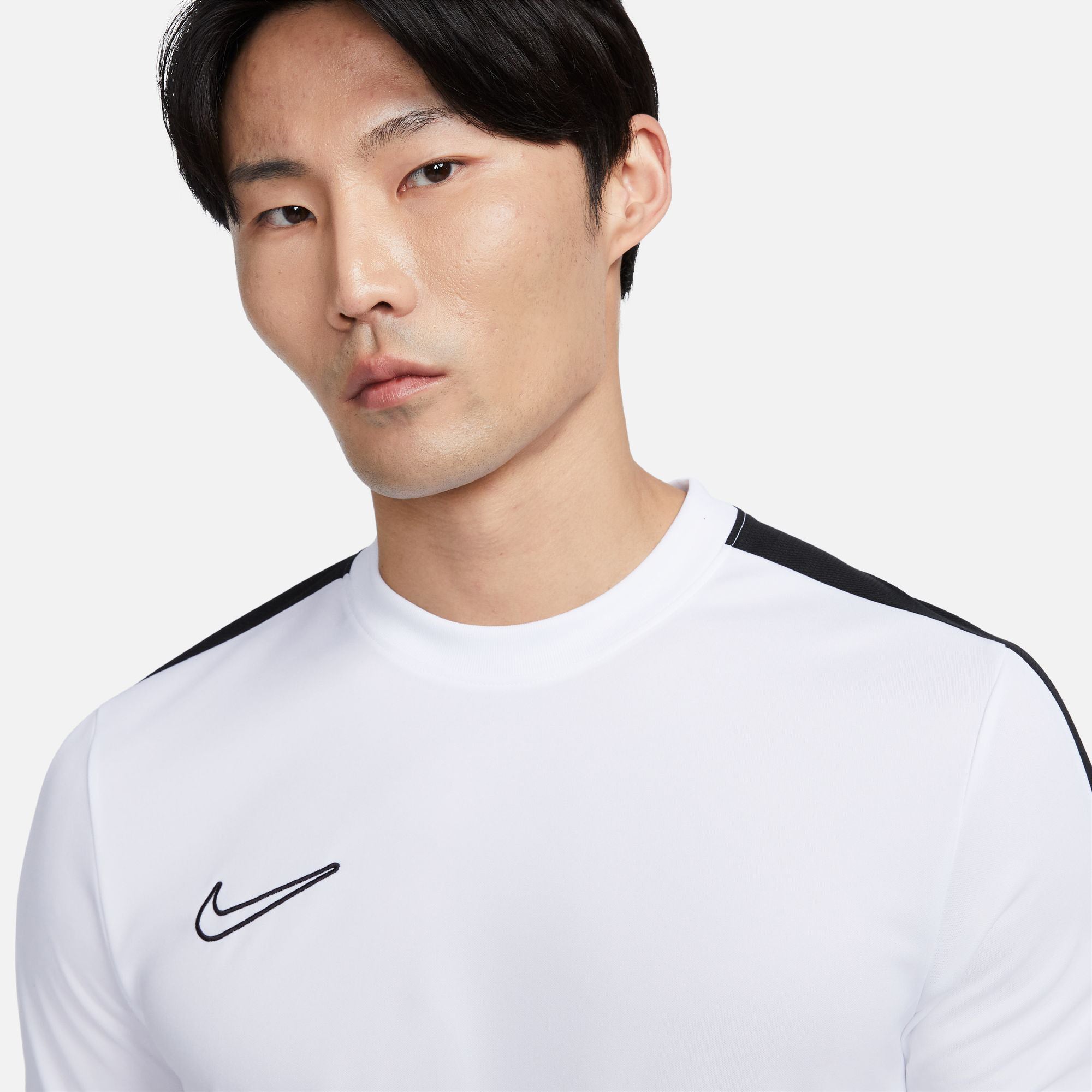 Dri-FIT Academy shirt