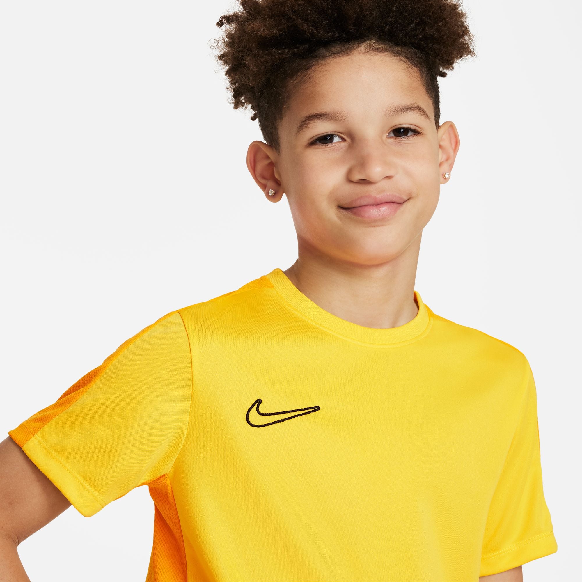 Dri-FIT Academy kids shirt