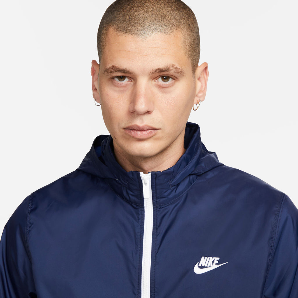 Sportswear Sport Essentials tracksuit