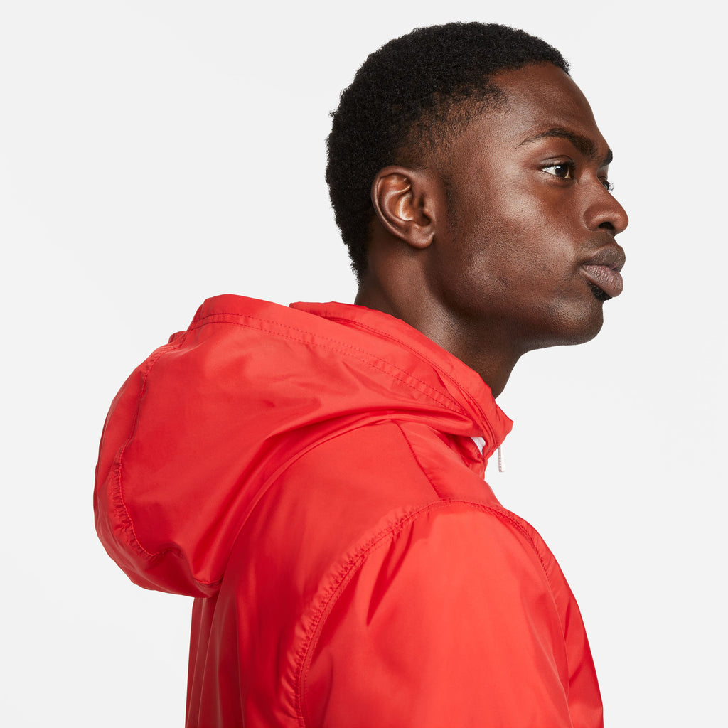 Sportswear Sport Essentials tracksuit