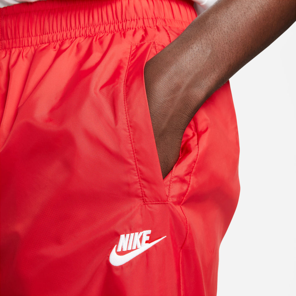 Sportswear Sport Essentials tracksuit