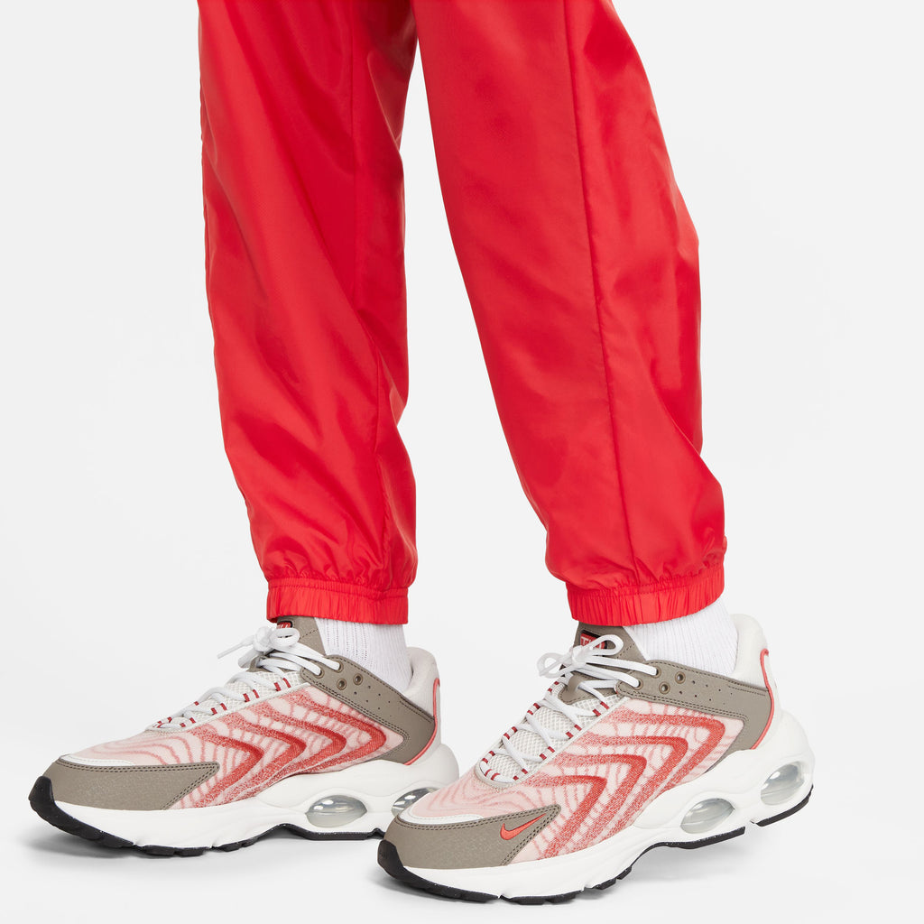 Sportswear Sport Essentials tracksuit
