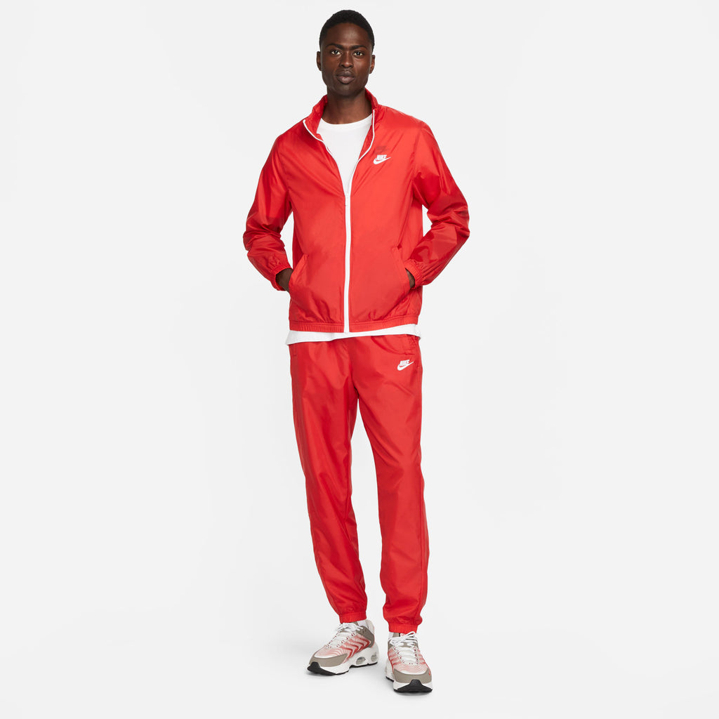 Sportswear Sport Essentials tracksuit