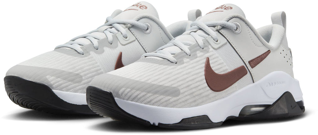 Zoom Bella 6 fitness schoenen