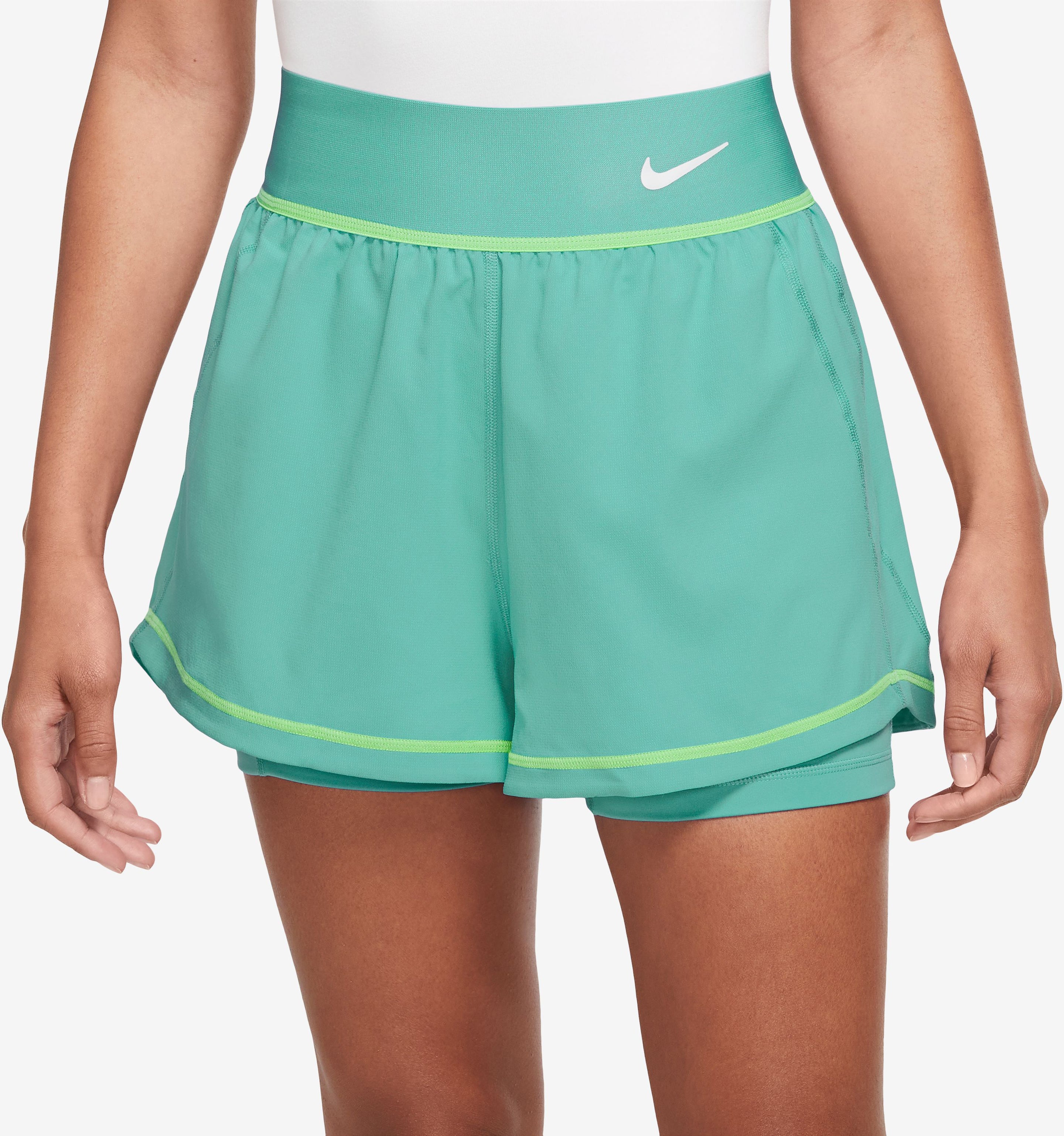 Court Dri-FIT Advantage short