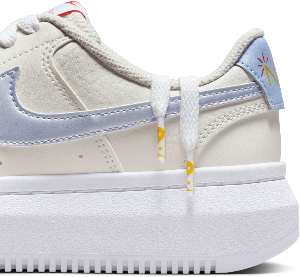 Court Vision Alta sneakers