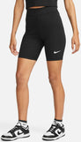 Classic High-Waisted 8" bikershort