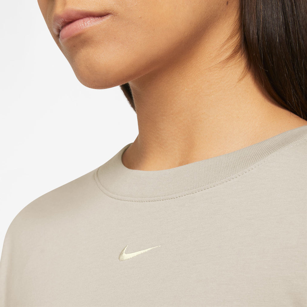 Sportswear Essential jurk