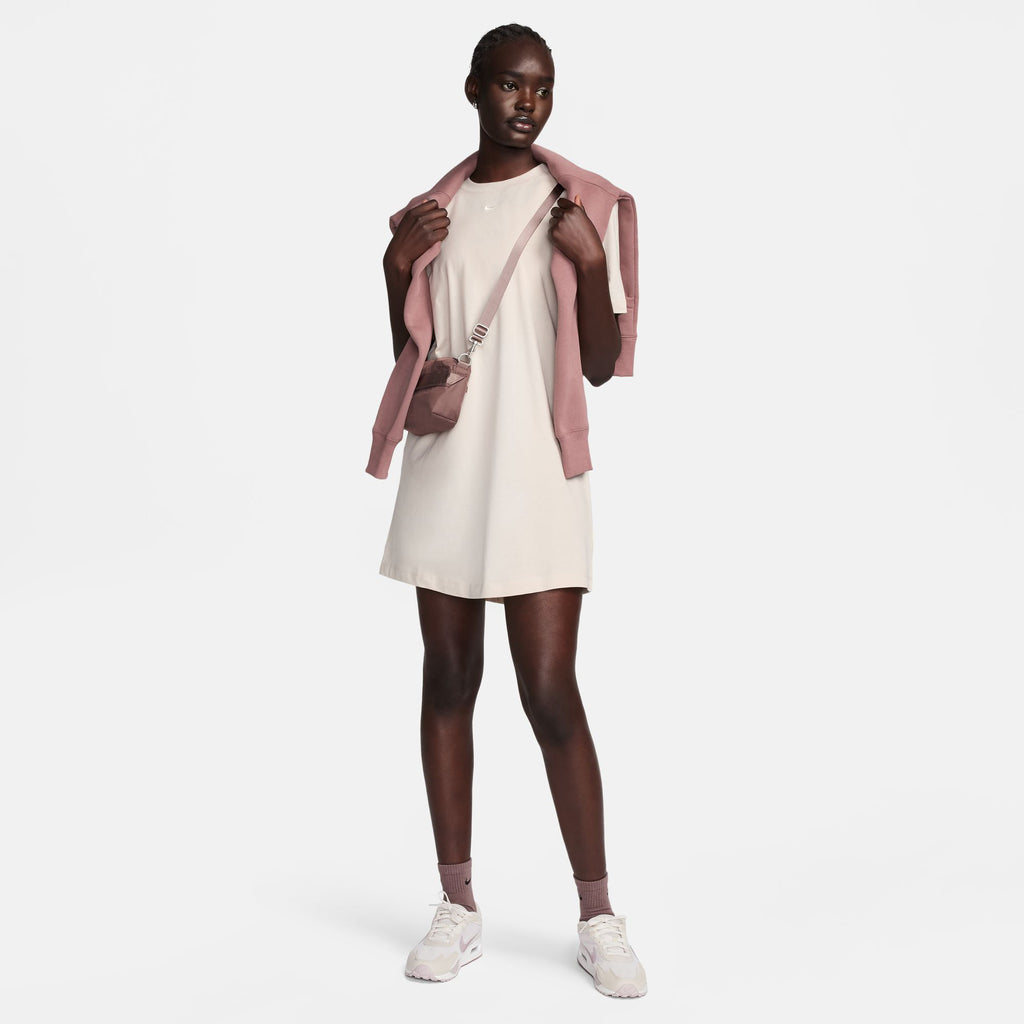 Sportswear Essential jurk
