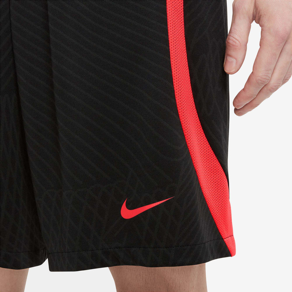 Dri-FIT Strike short
