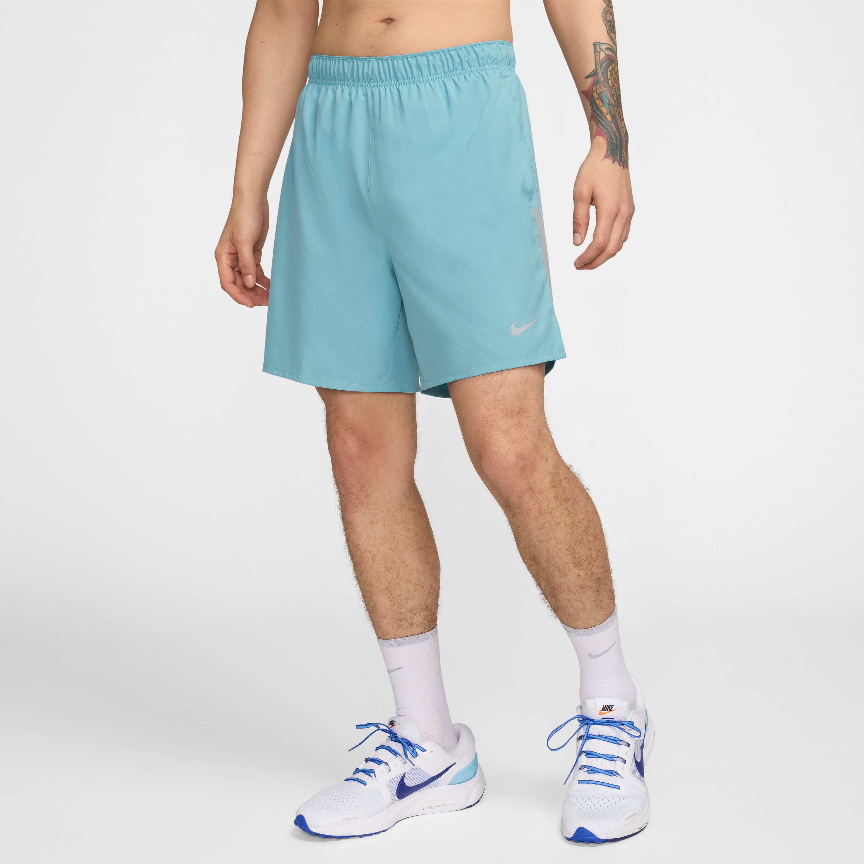 Challenger Dri-FIT 2-in-1 short