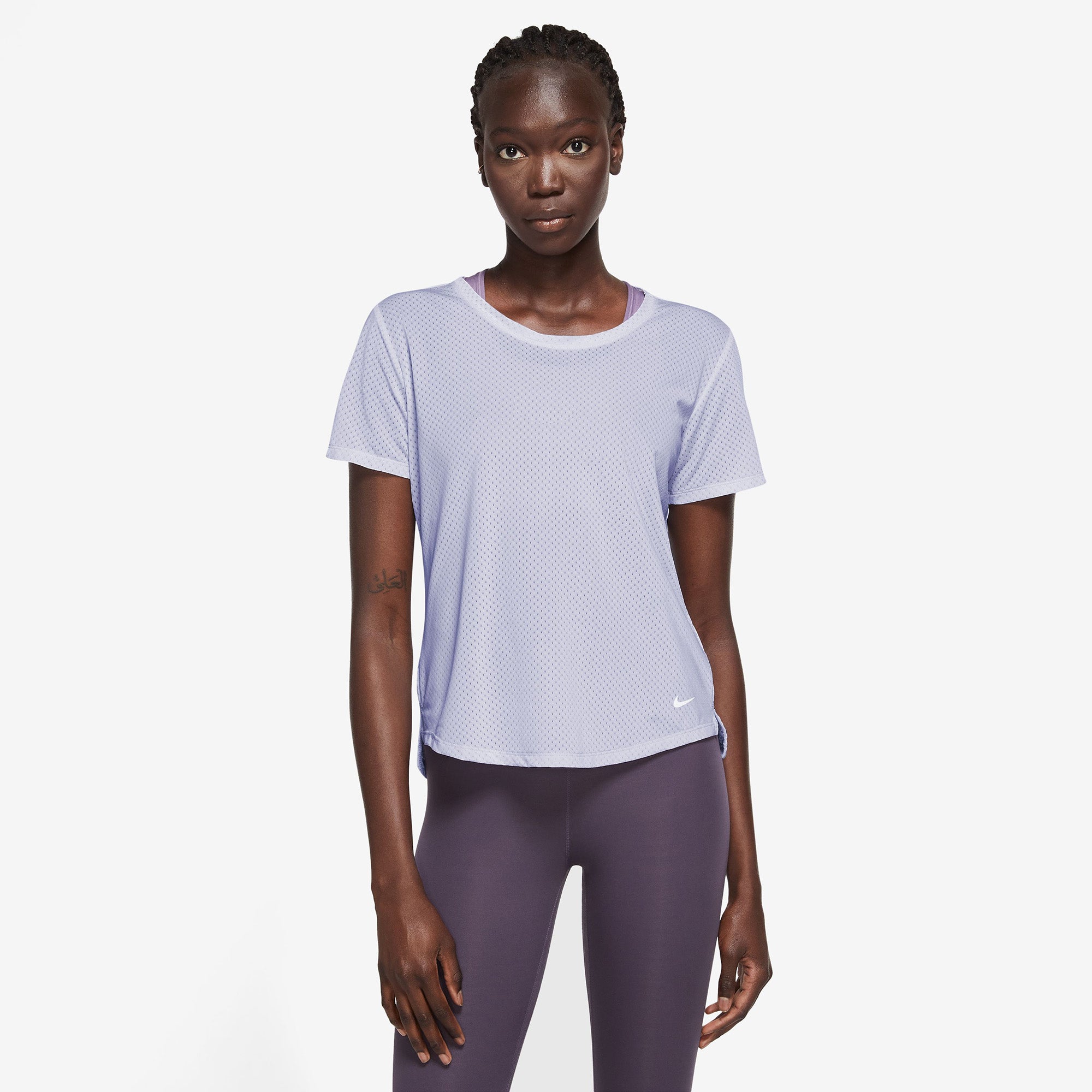Dri-FIT Breathe Std shortsleeve top